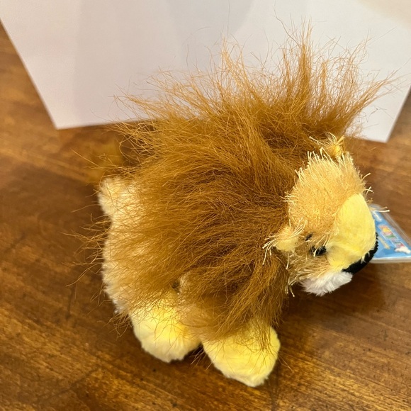 Webkinz Lil Kinz Lion w/ UNUSED CODE + 2 other unused codes - Picture 4 of 7